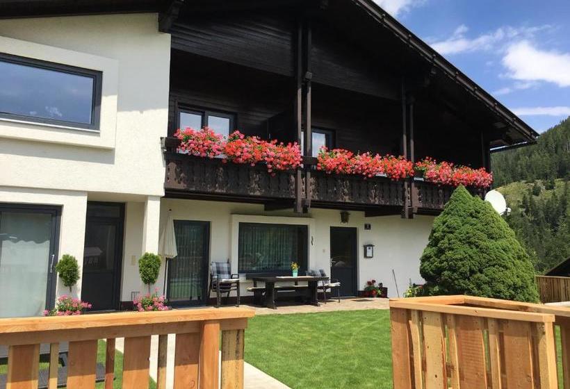 בית מלון כפרי Appartement Latschen Ferienhaus An Der Nockalmbahn