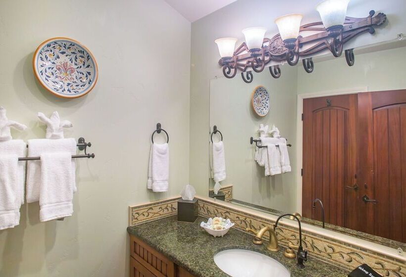 酒店 Castillo Inn At The Beach