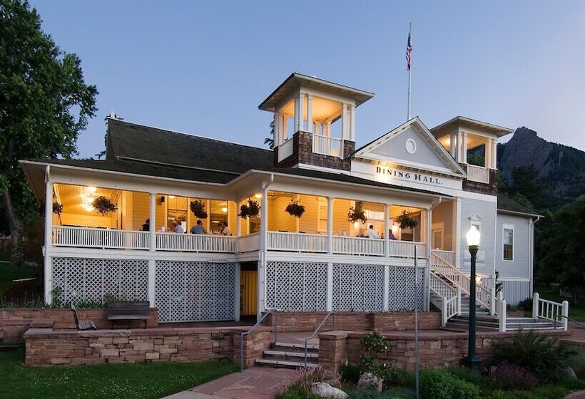Hotel Colorado Chautauqua Cottages