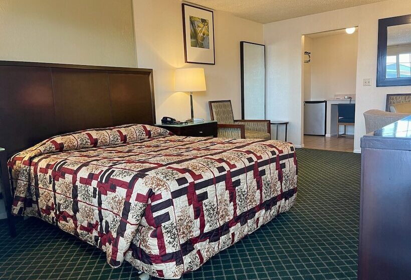 فندق Columbus Motor Inn