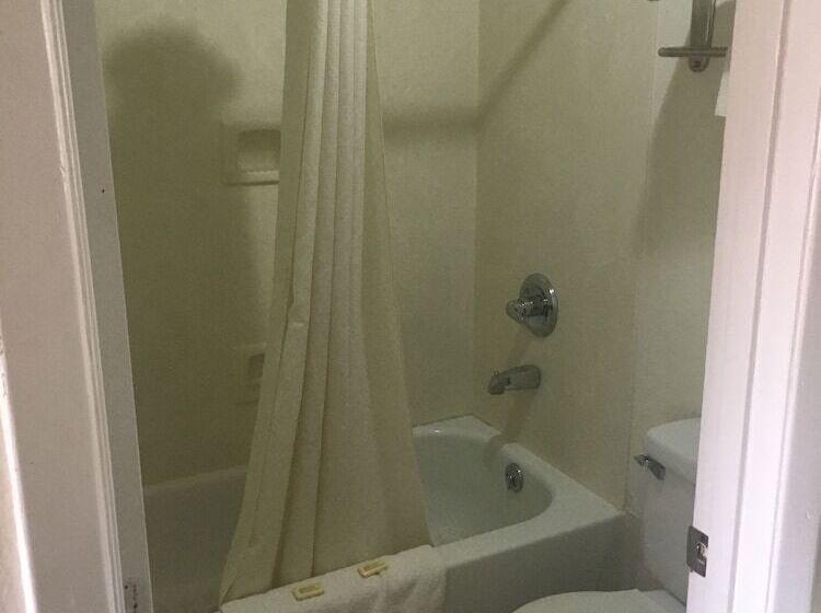 Hotel Countryside Inn