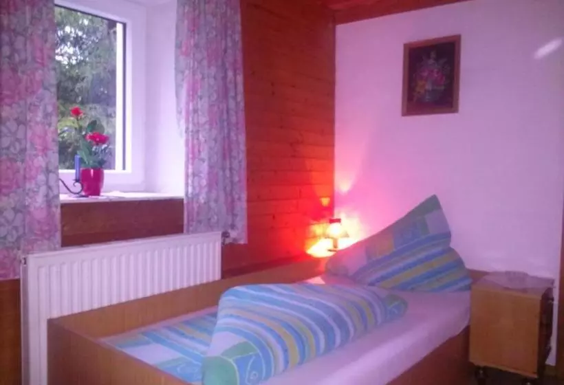 ホテル Ferienwohnung Kranhäusl