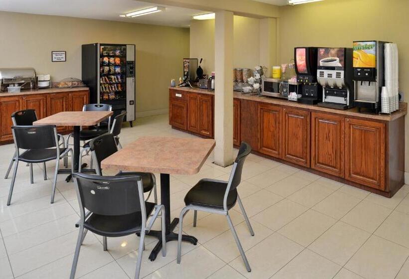 בית מלון כפרי Inn Of The Conchos