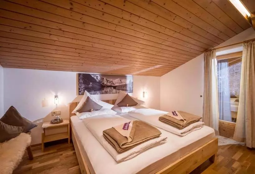 ホテル Landhaus Alpbach