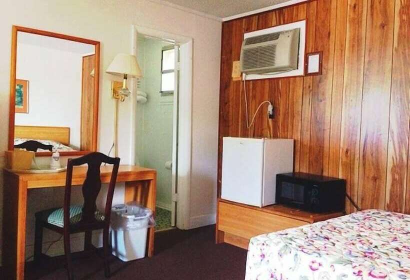 בית מלון כפרי Liberty Inn