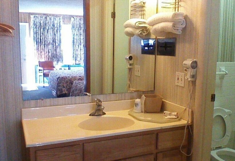 בית מלון כפרי Liberty Inn