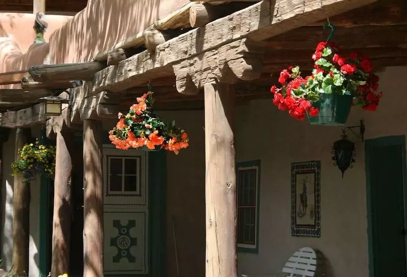 ホテル Mabel Dodge Luhan House
