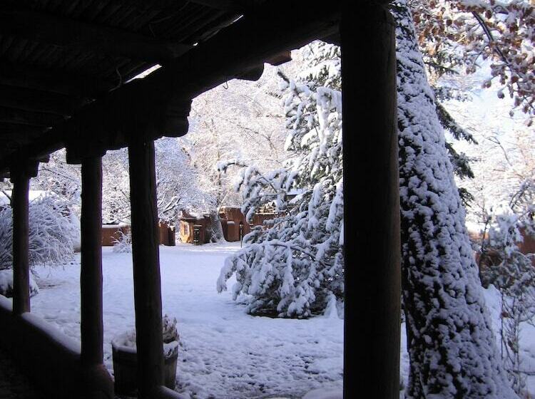 فندق Mabel Dodge Luhan House