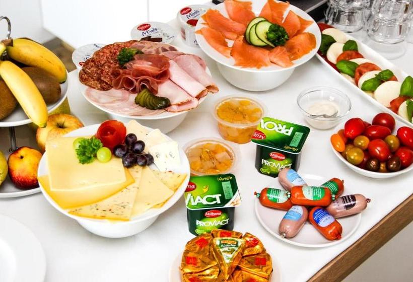 هتل Pension Havelfloss