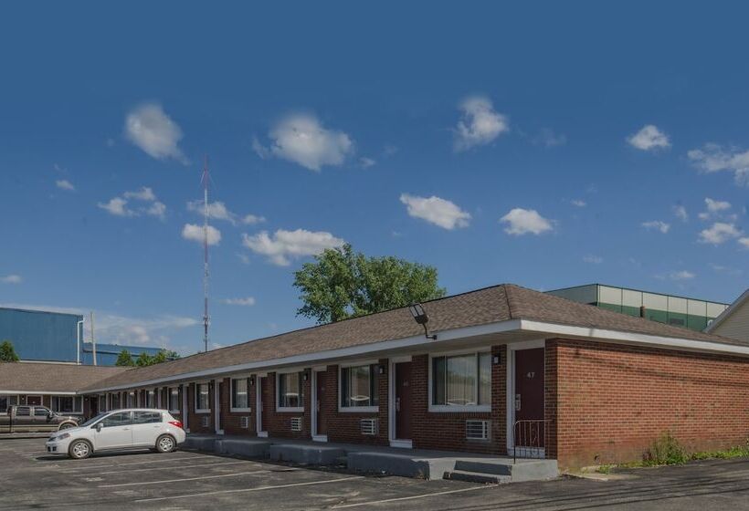 Отель Plaza Inn