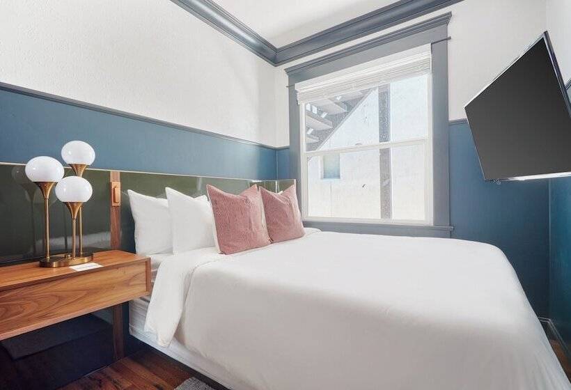 בית מלון כפרי Sonder The Baker