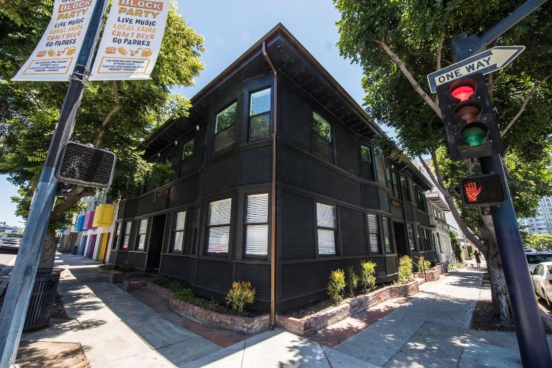 בית מלון כפרי Sonder The Baker