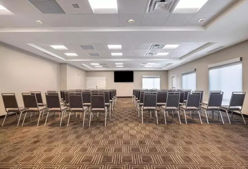 Hotelli Towneplace Suites By Marriott Monroe