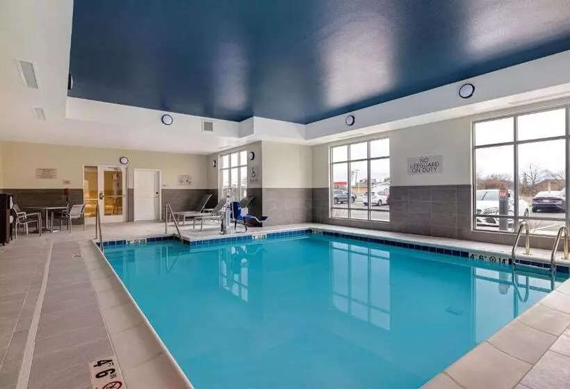 Hotelli Towneplace Suites By Marriott Monroe