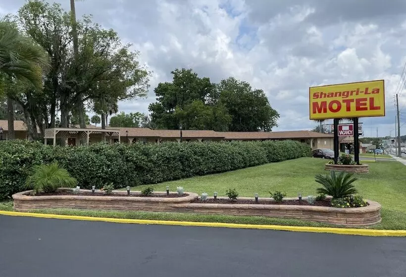 Shangri La Motel