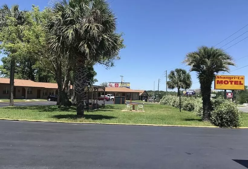 Shangri La Motel
