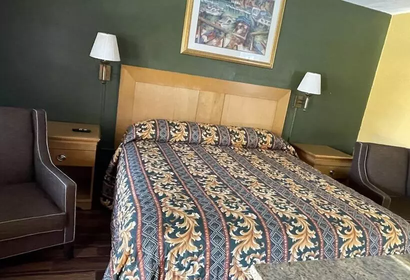 Shangri La Motel