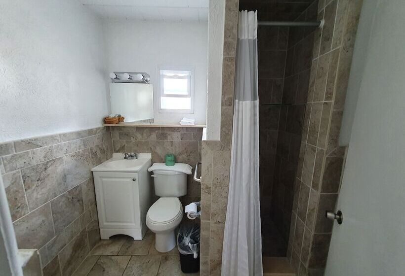 The Coral Sands Motel