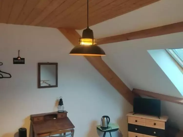 Aamiaismajoitus (B&B) Au Pied De La Colline