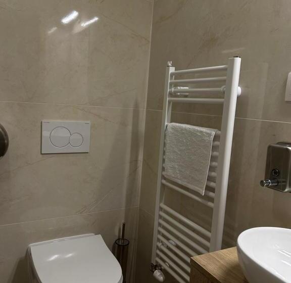 민박 Villa Potôň