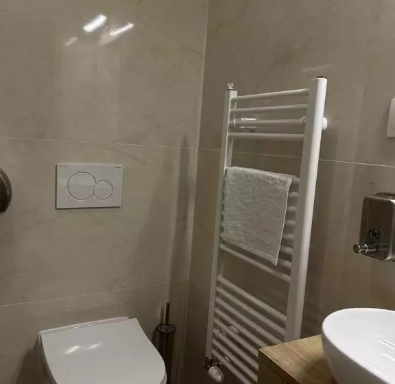 Aamiaismajoitus (B&B) Villa Potôň