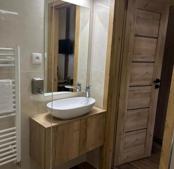 민박 Villa Potôň