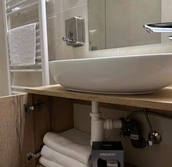 Aamiaismajoitus (B&B) Villa Potôň