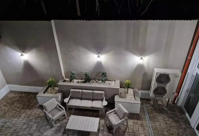 Bizi House Accommodation