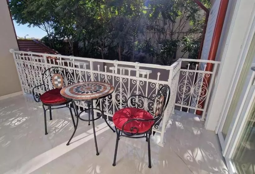 Bizi House Accommodation