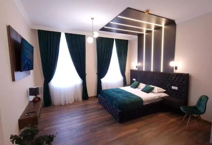 Bizi House Accommodation