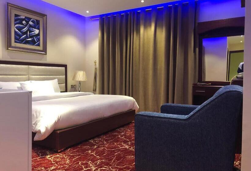 هتل قمة البستان