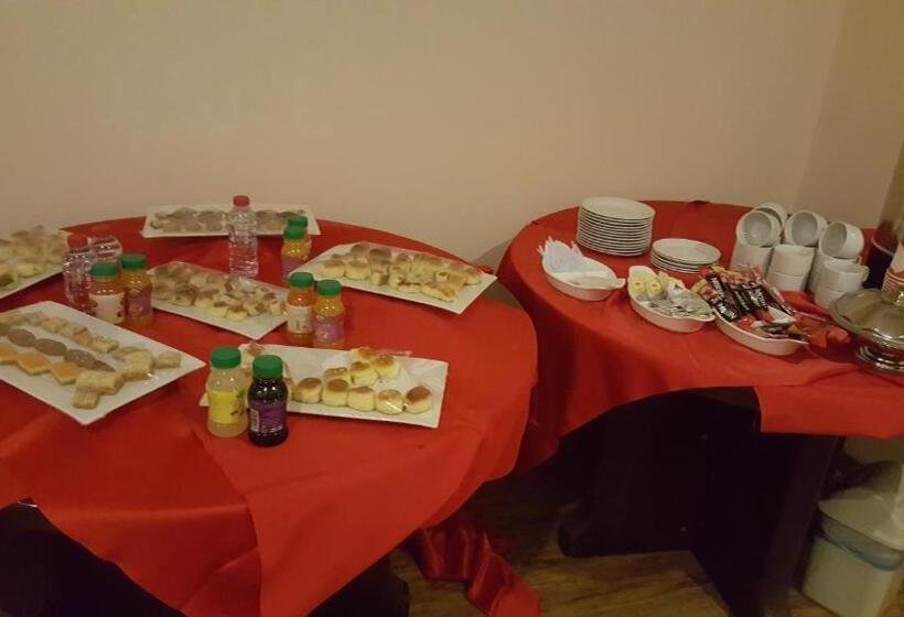 هتل قمة البستان