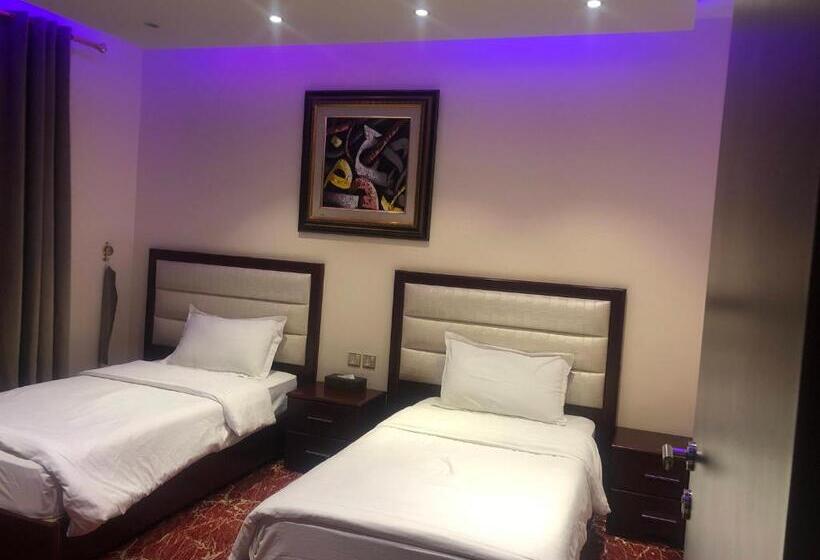 هتل قمة البستان