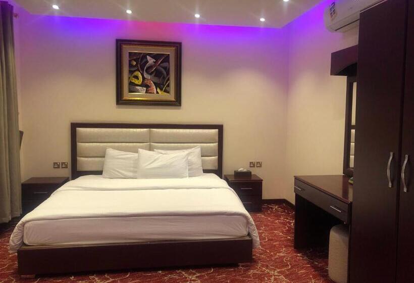 هتل قمة البستان