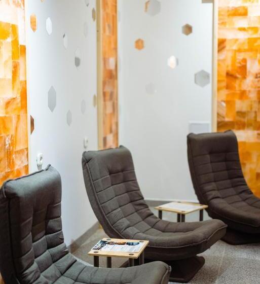 ホテル Complex Vața Băi