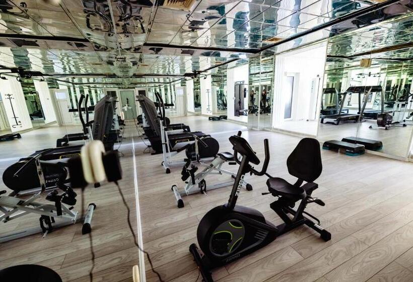 ホテル Complex Vața Băi