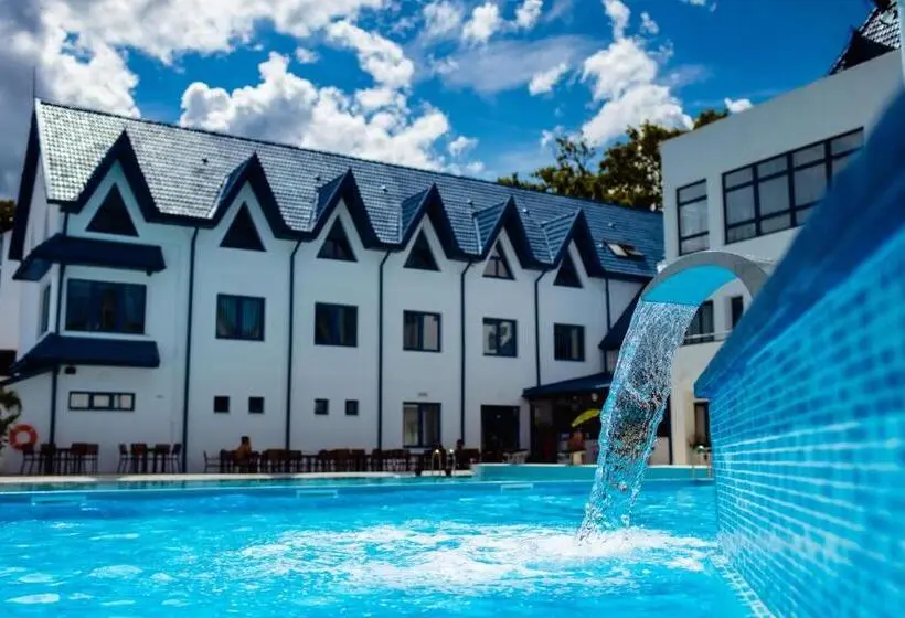 Hotelli Complex Vața Băi