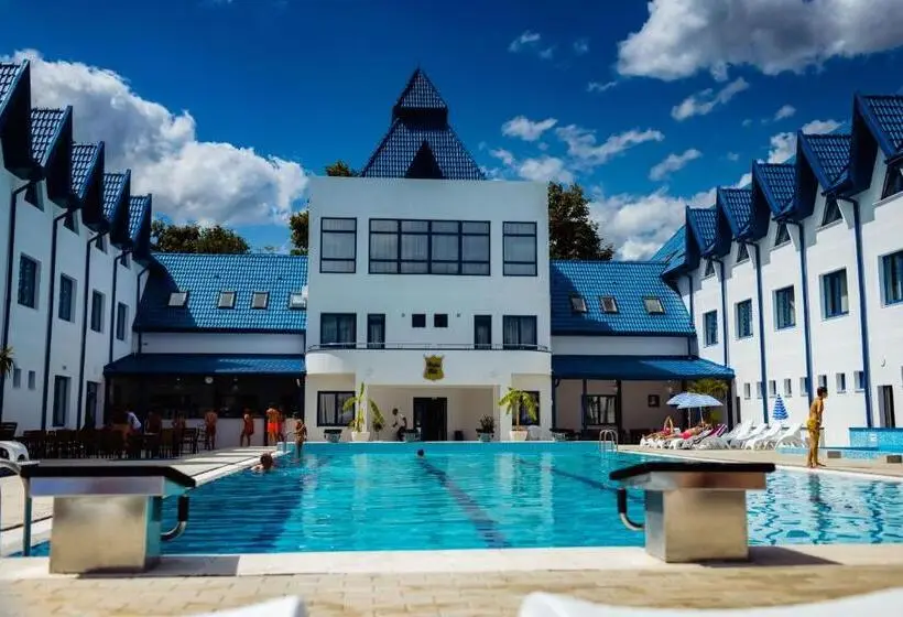 Hotelli Complex Vața Băi