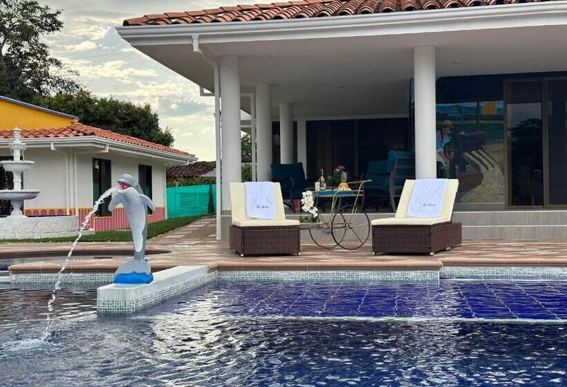 호텔 La Perla Finca