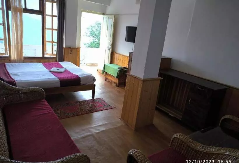 Hôtel Kabur