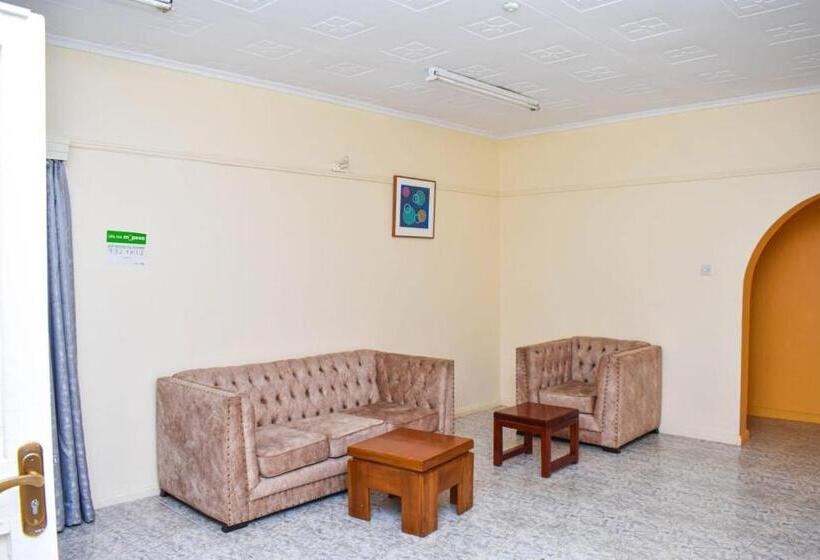Hotel Kisumu B&b: Cozy Stay & Secure Parking