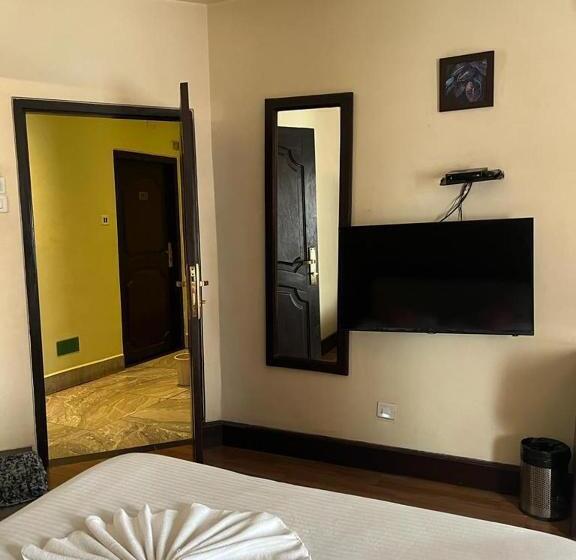 فندق La Serene Stay