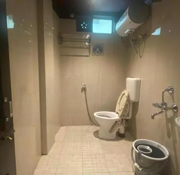 هتل La Serene Stay