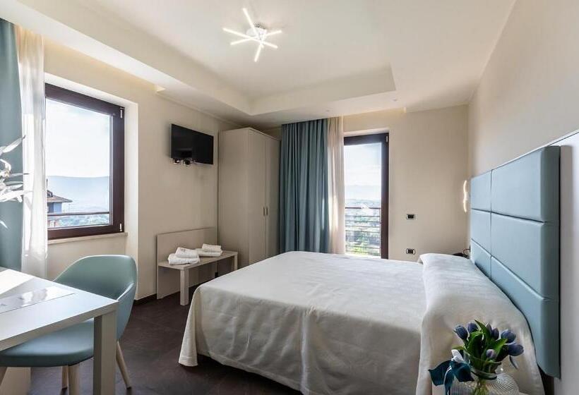 בית מלון כפרי Lual Bleisure