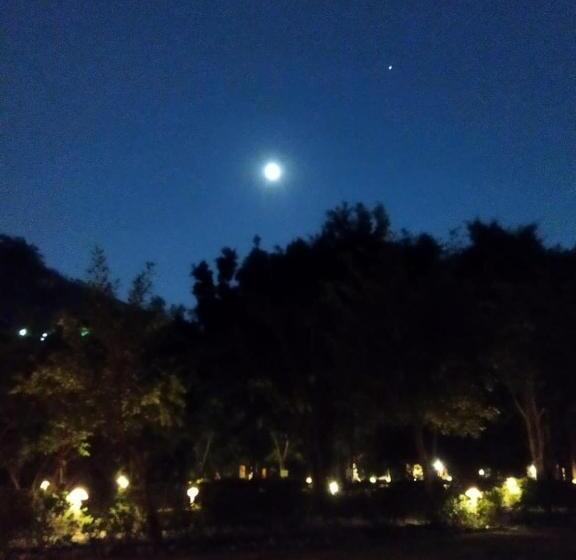 فندق Mahaseer Eco Village & Resort