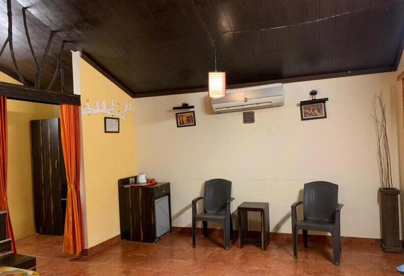 فندق Mahaseer Eco Village & Resort