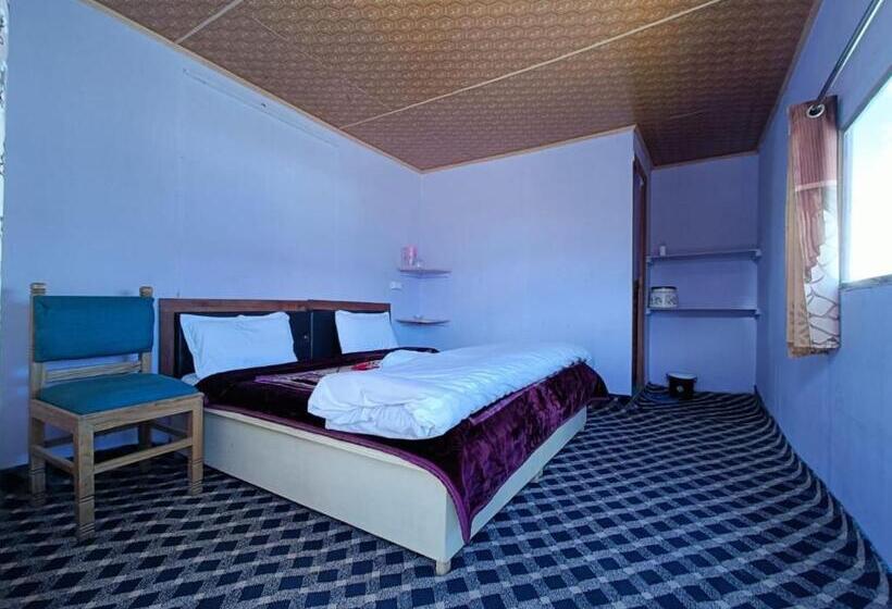 Hotelli Native Retreat Cottage , Pangong Ladakh Ut