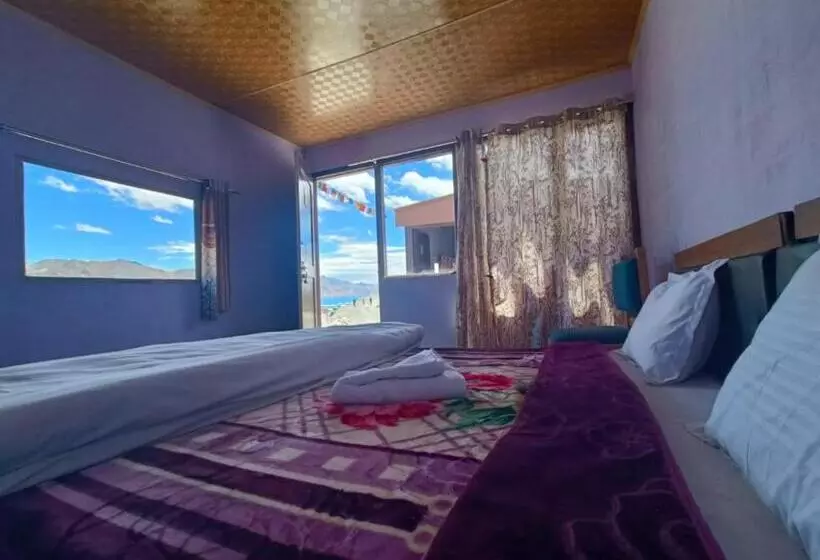 ホテル Native Retreat Cottage , Pangong Ladakh Ut