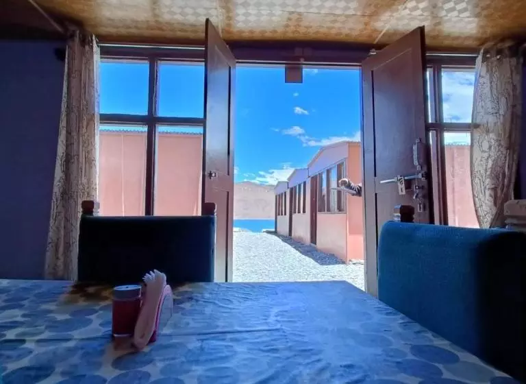 ホテル Native Retreat Cottage , Pangong Ladakh Ut