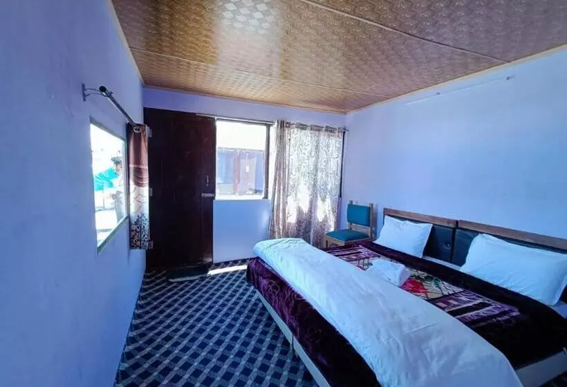 ホテル Native Retreat Cottage , Pangong Ladakh Ut